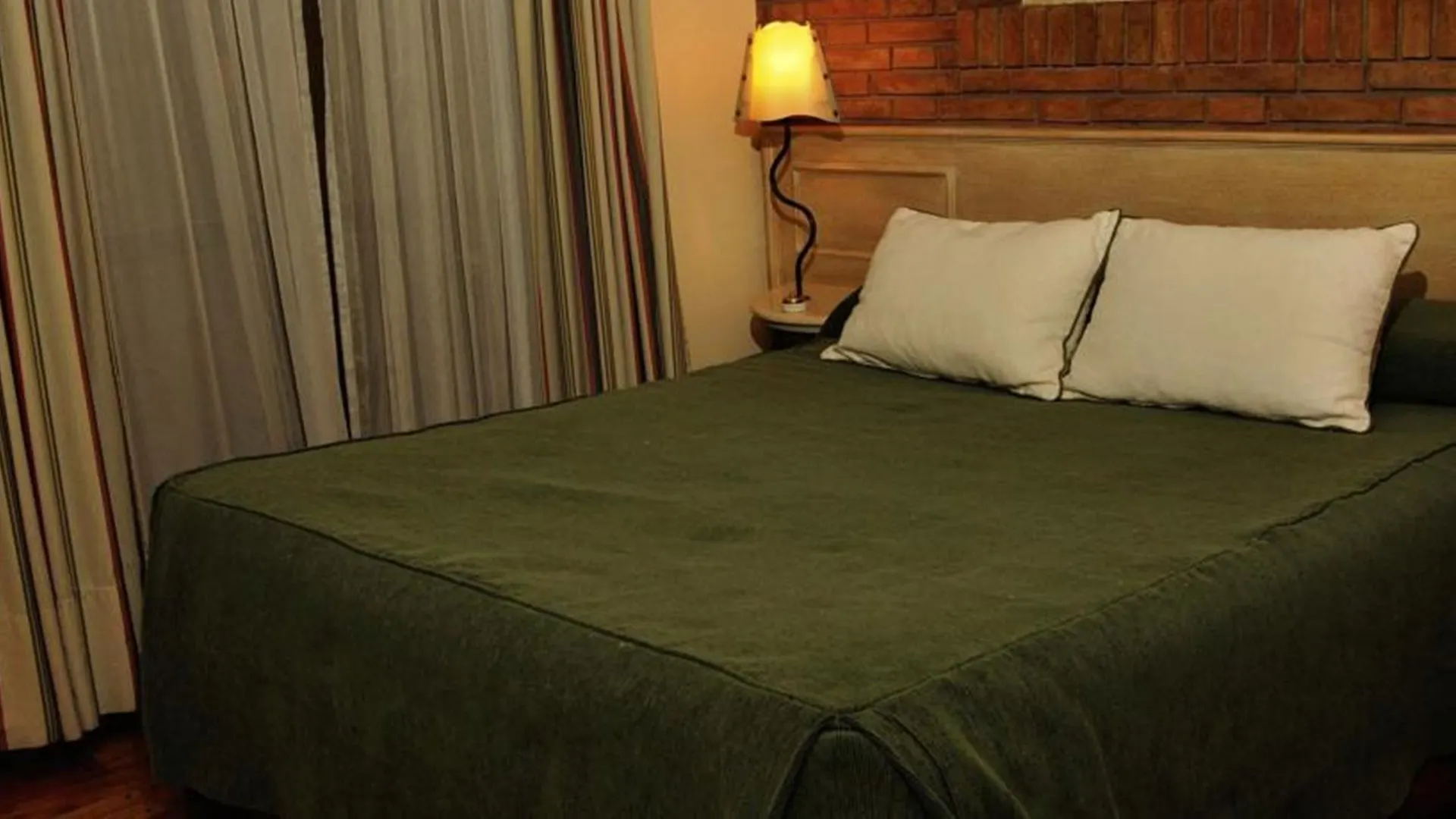 Reina Victoria Suites & Towers Μεντόζα Αργεντινή